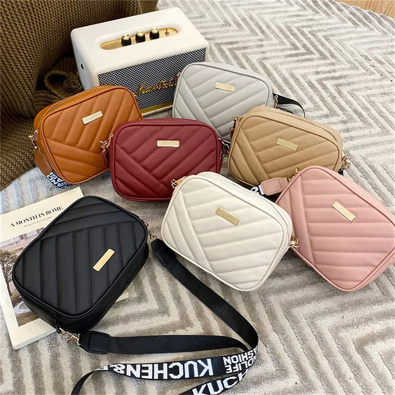 Elorina Luxe Crossbody Bag C-AR-1 Camel