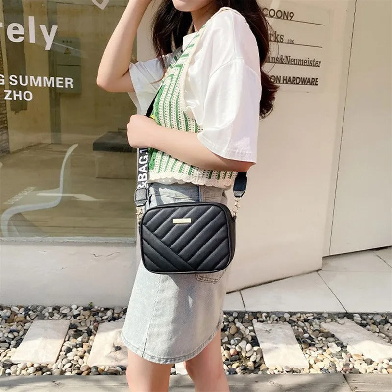 Elorina Luxe Crossbody Bag C-AR-1 Skin